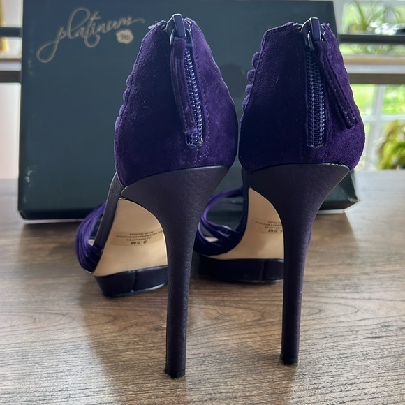 Platinum 5 inch stiletto heel purple suede sandals size 8 1/2 - Picture 6 of 11